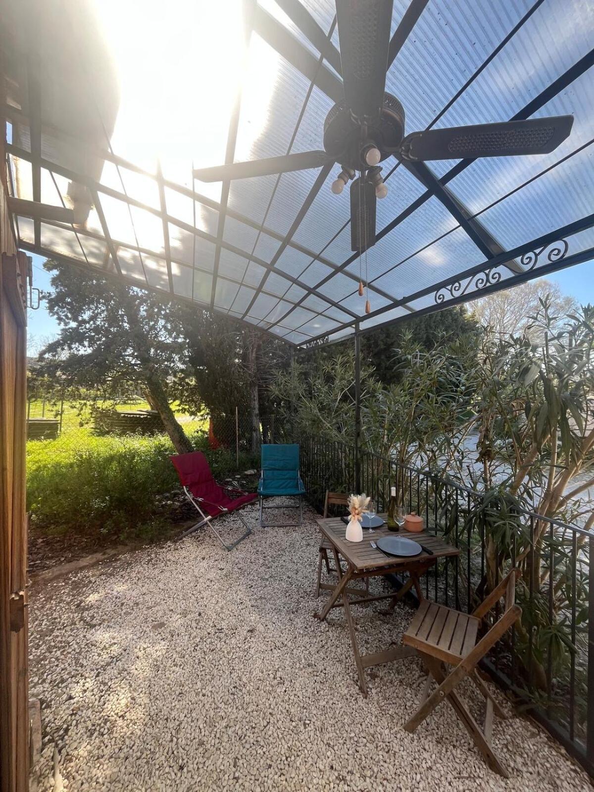 Malataverne Studio Cosy Avec Climatisation Et Terrasse מראה חיצוני תמונה